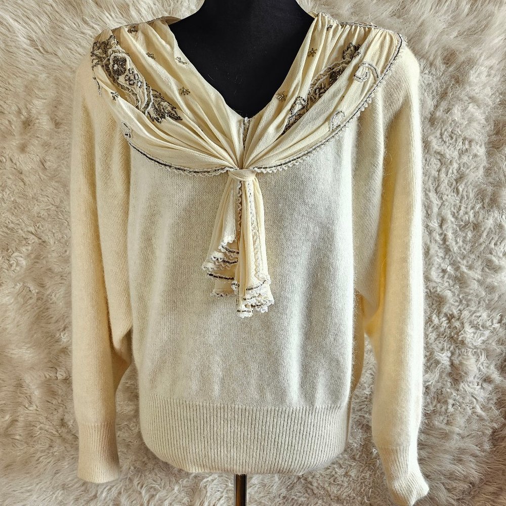 VTG S.S.G. By Catharinne Lover Women's Wool& Rabbit Fur Blend Cream Sweater L